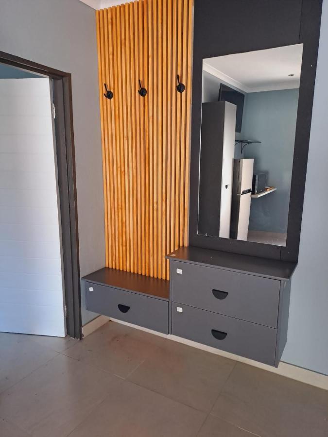 Mint Guesthouse Randfontein Ngoại thất bức ảnh