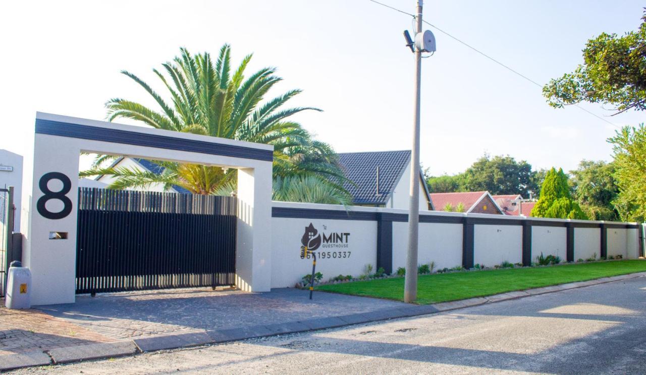 Mint Guesthouse Randfontein Ngoại thất bức ảnh